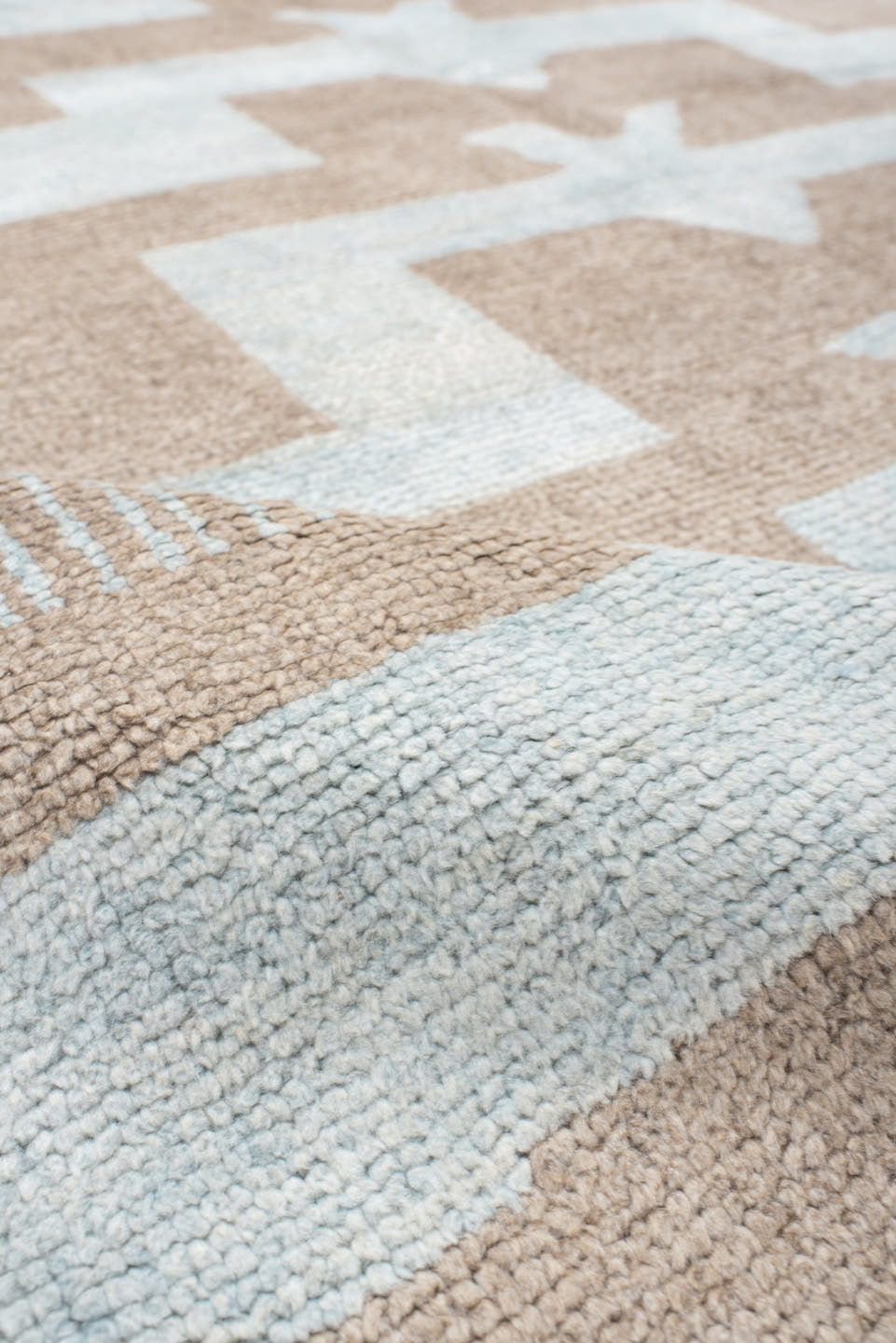 6' x 9' one-of-a-kind handmade vintage Oushak medium size rug. Color palette: beige, ivory, pale blue, light blue