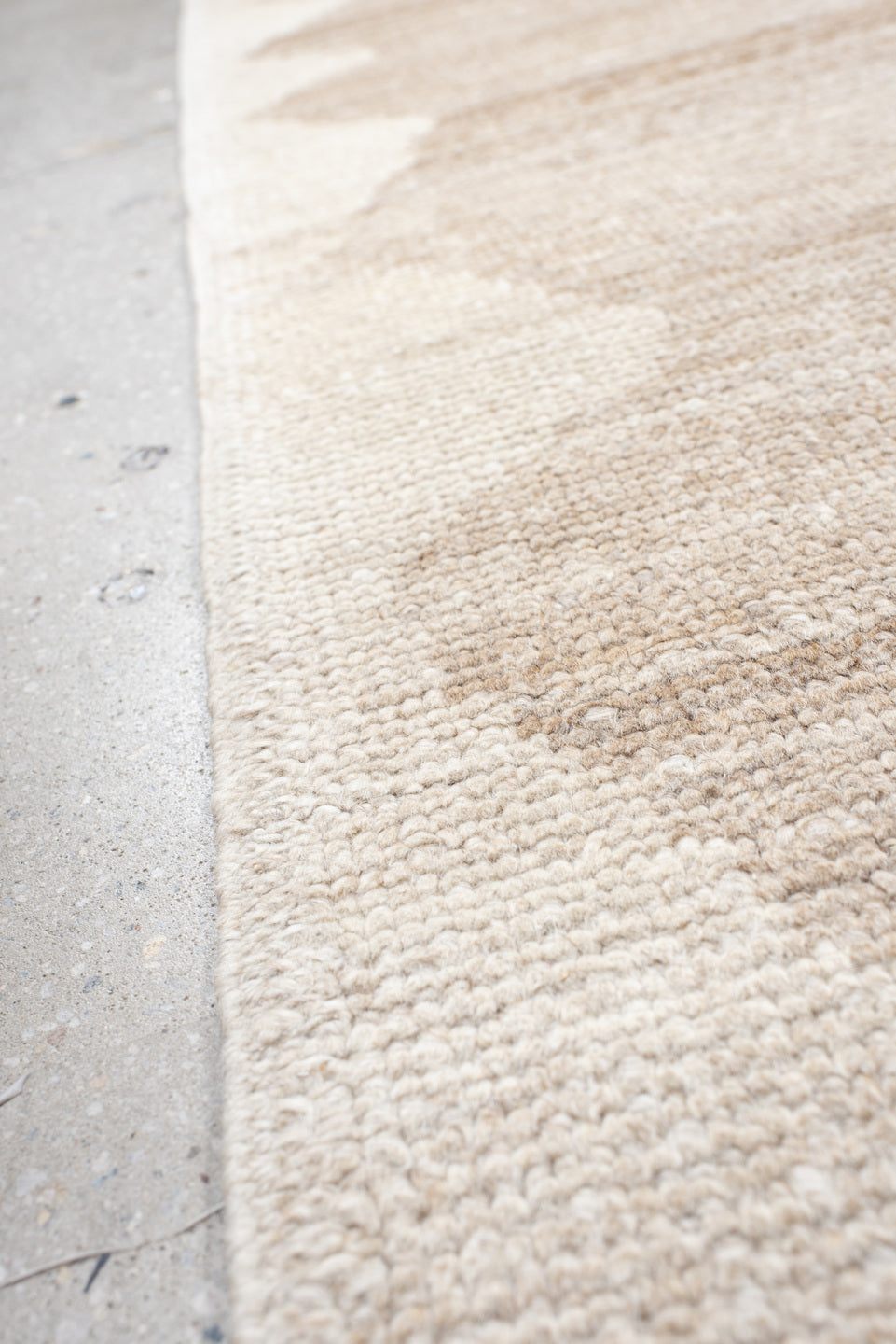 9' x 11' one-of-a-kind handmade vintage Oushak large size rug. Color palette: ivory, taupe, beige, cream, gray