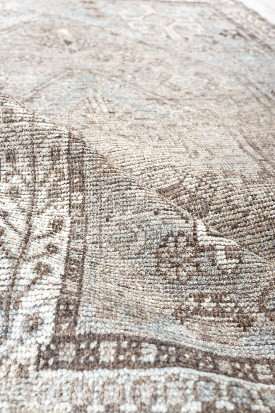 3' x 4' one-of-a-kind handmade antique Shiraz small size rug. Color palette: taupe, ivory, light blue, brown, beige, gray
