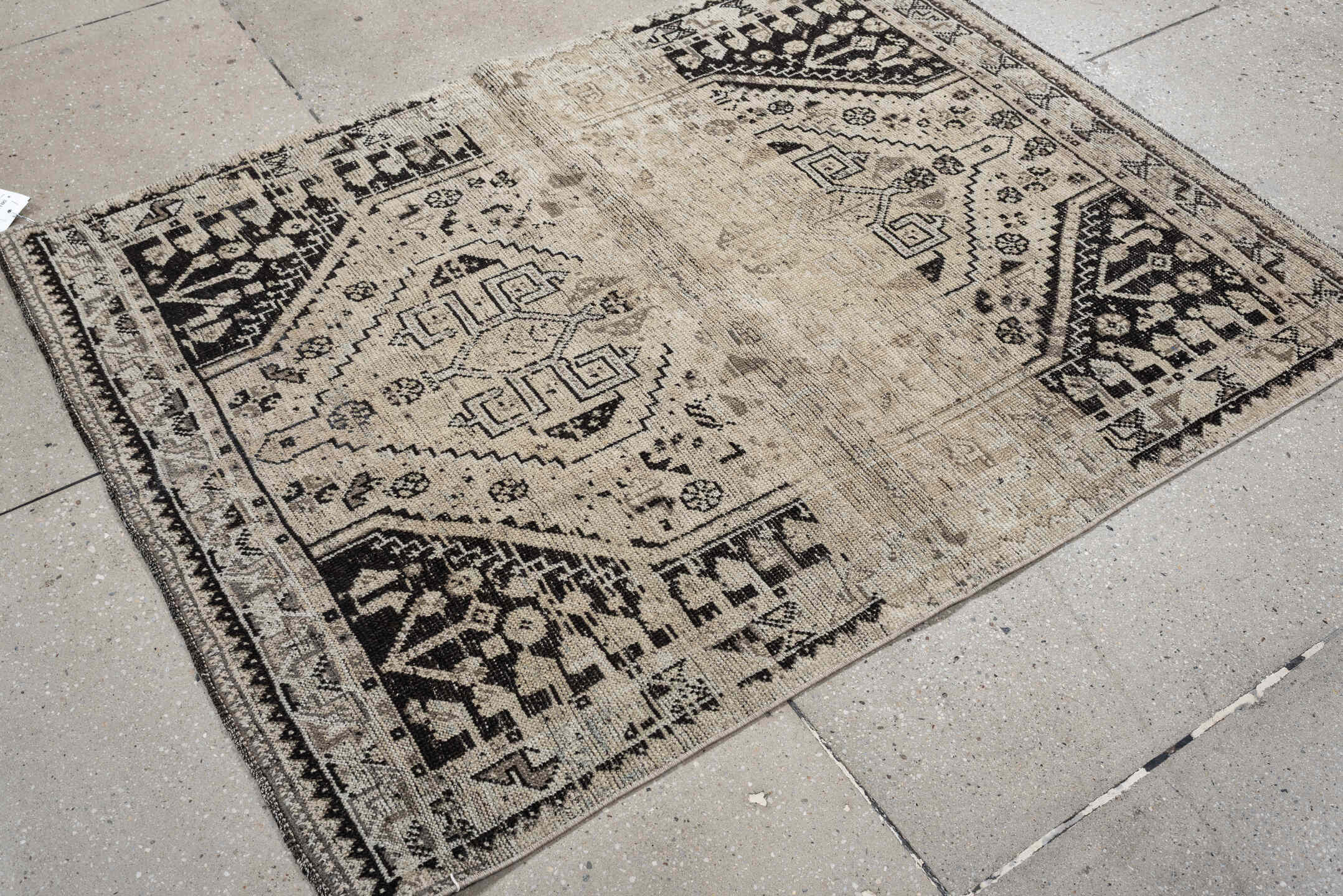 3' x 5' one-of-a-kind handmade antique Shiraz small size rug. Color palette: ivory, charcoal, taupe, gray, cream, black