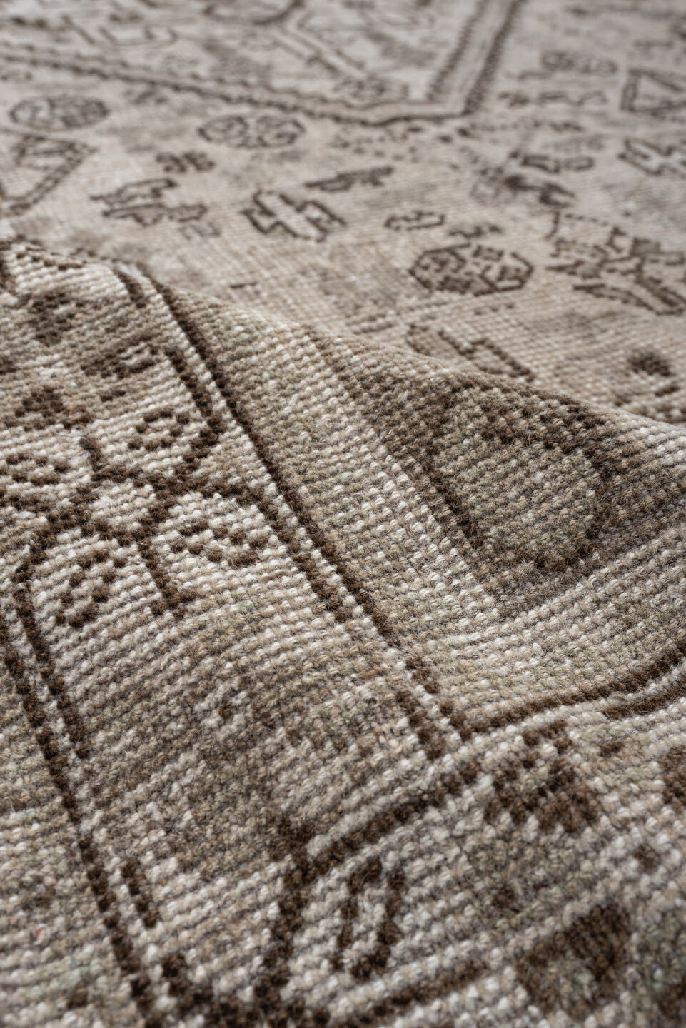 4' x 8' one-of-a-kind handmade antique Shiraz medium size rug. Color palette: taupe, ivory, brown, gray, beige
