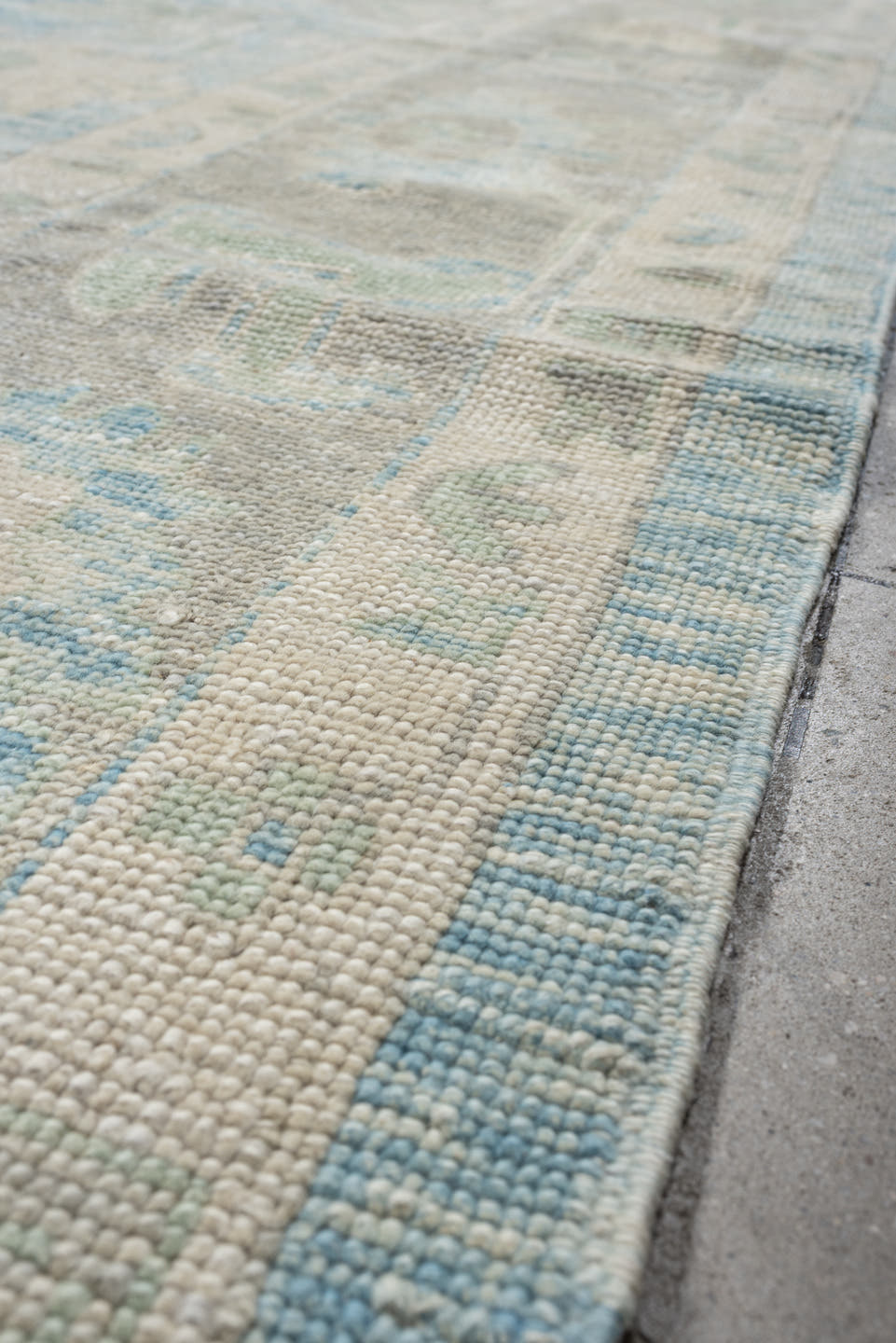10' x 14' one-of-a-kind handmade vintage Oushak large size rug. Color palette: sky blue, ivory, taupe, light gray, cream