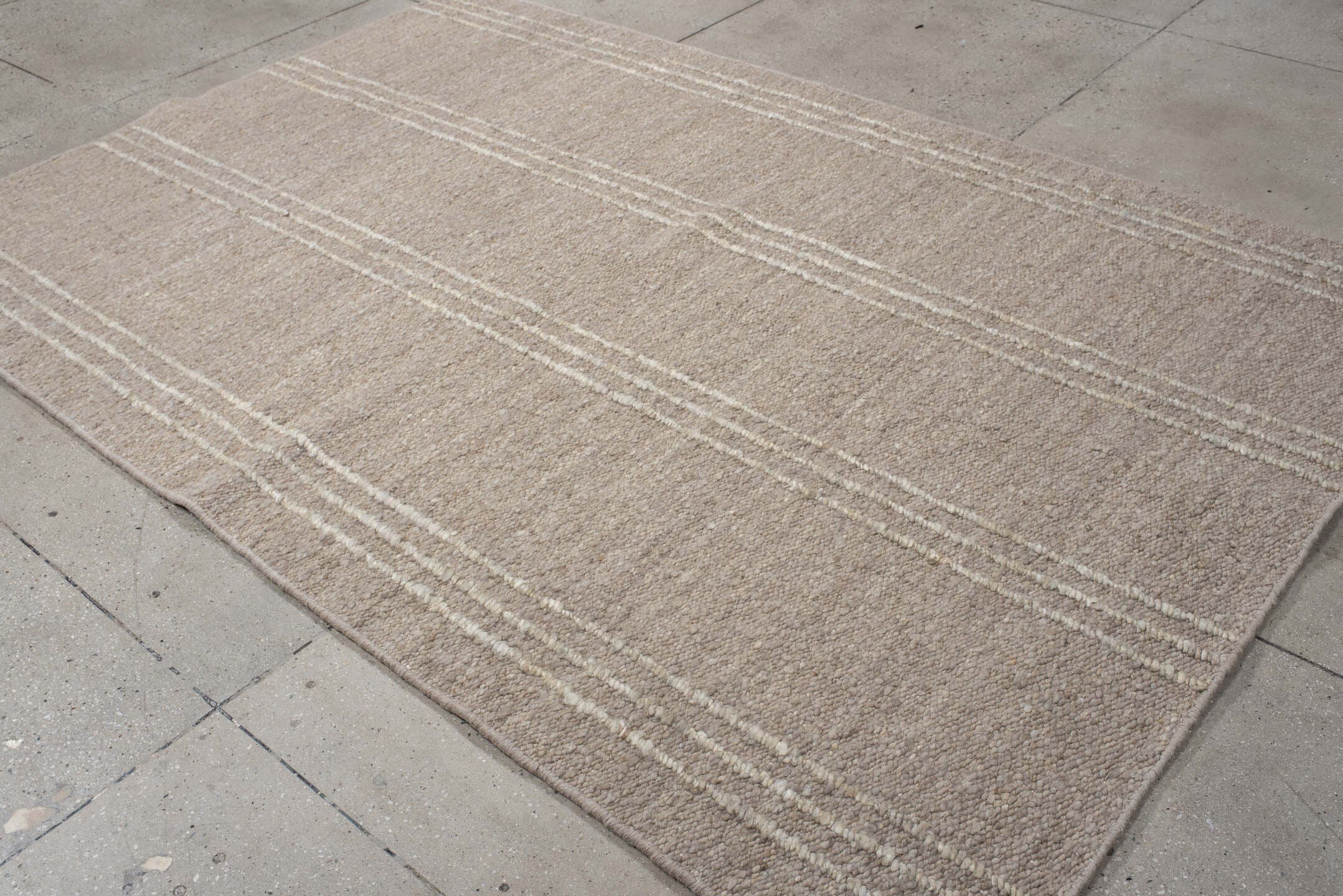 6' x 9' one-of-a-kind handmade vintage Flatweave medium size rug. Color palette: taupe, ivory, beige, cream, gray