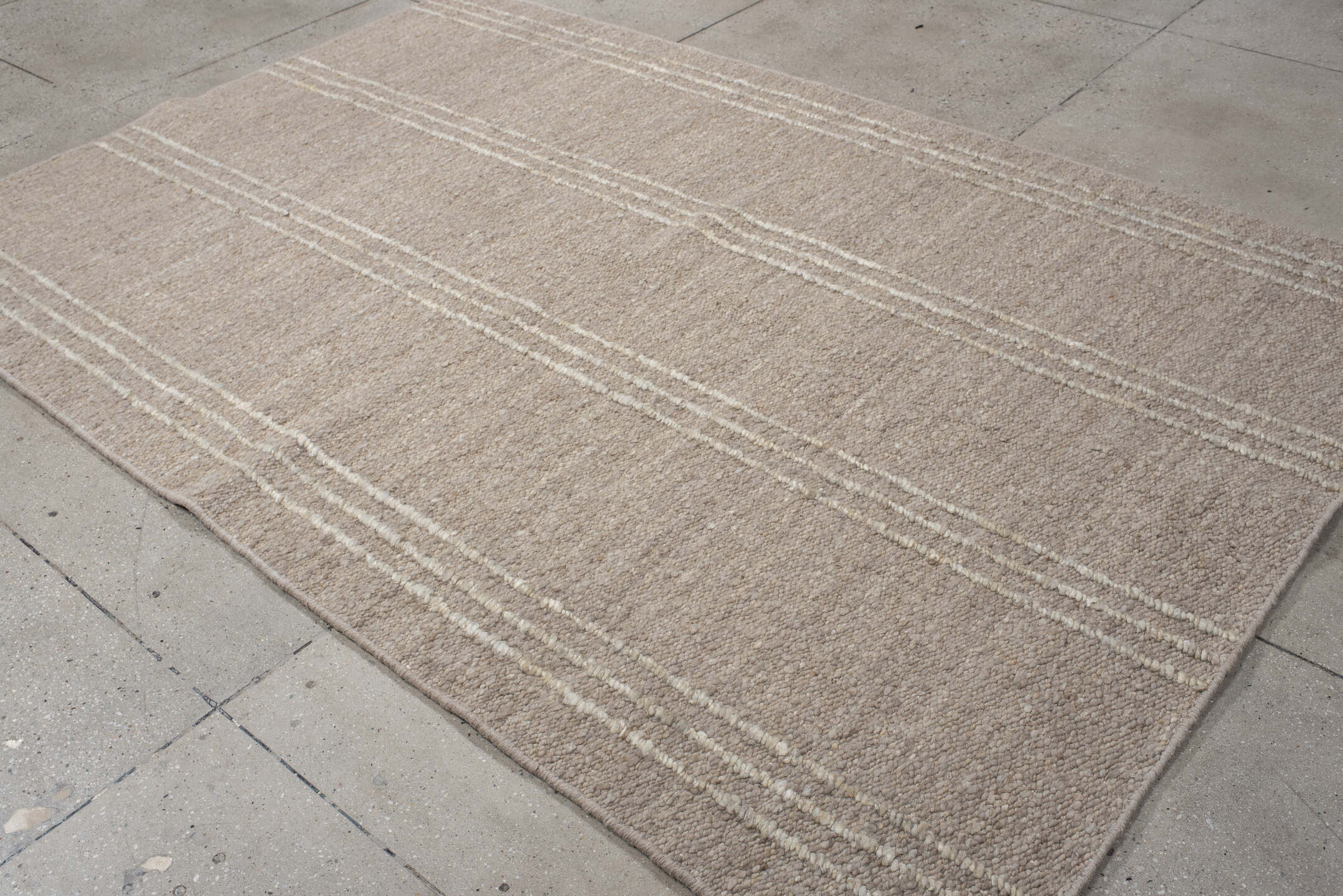 6' x 9' one-of-a-kind handmade vintage Flatweave medium size rug. Color palette: taupe, ivory, beige, cream, gray