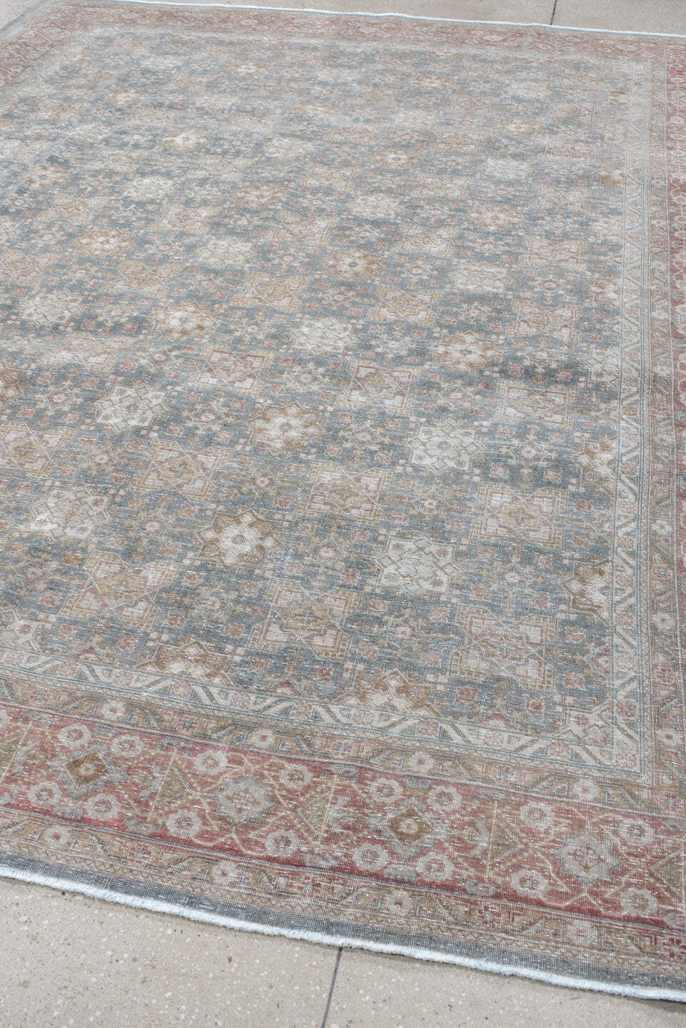 8' x 10' one-of-a-kind handmade vintage Sivas large size rug. Color palette: sky blue, ivory, rose, taupe, dusty coral