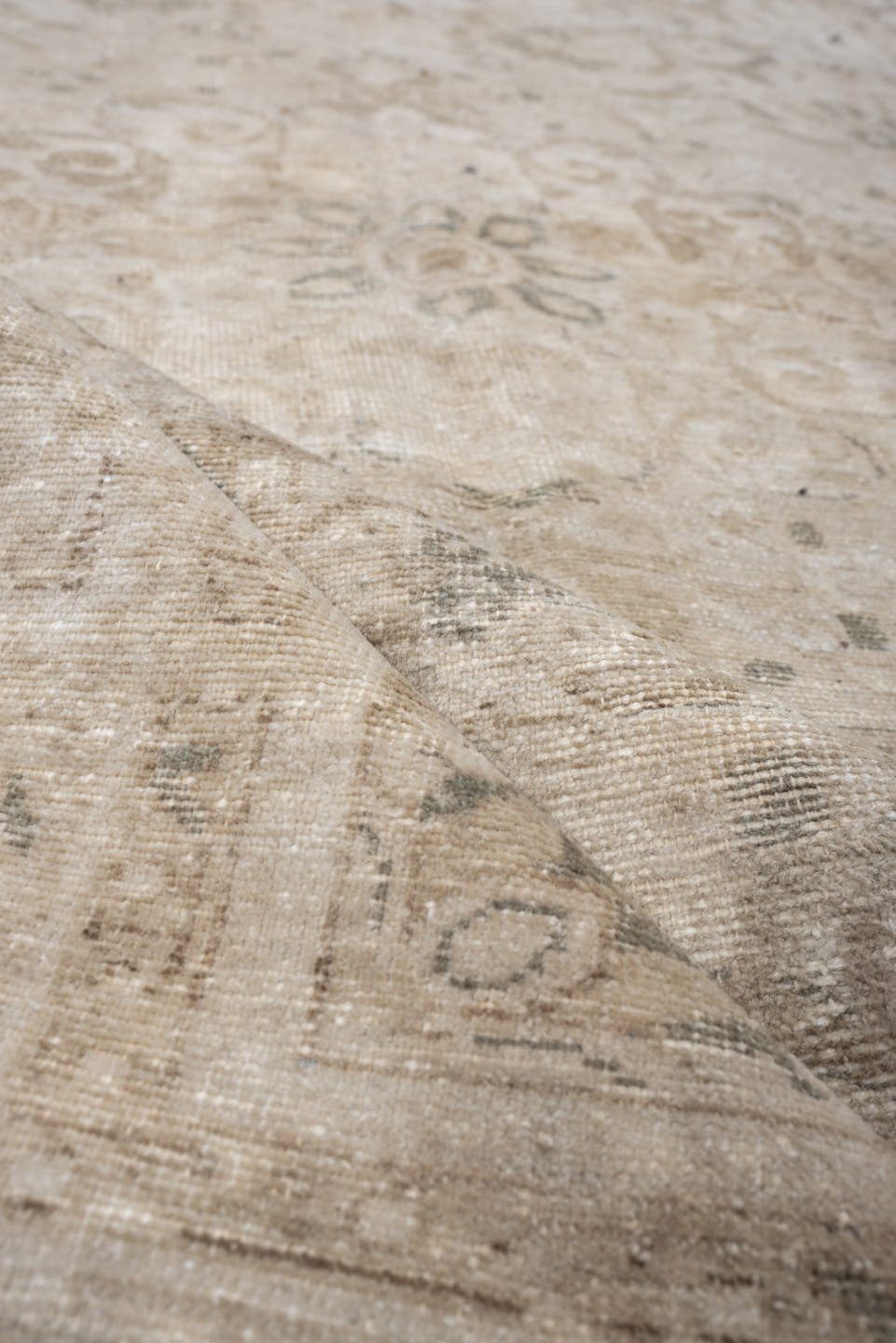 5' x 7' one-of-a-kind handmade vintage Hamadan medium size rug. Color palette: ivory, beige, taupe, sand, pale blue, greige