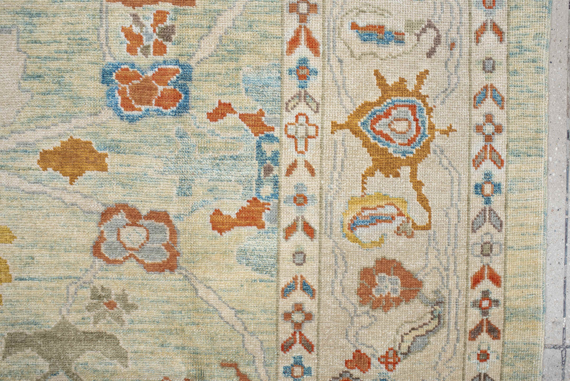 8' x 10' one-of-a-kind handmade vintage Sultanabad large size rug. Color palette: aqua, ivory, rust, sky blue, taupe, gold