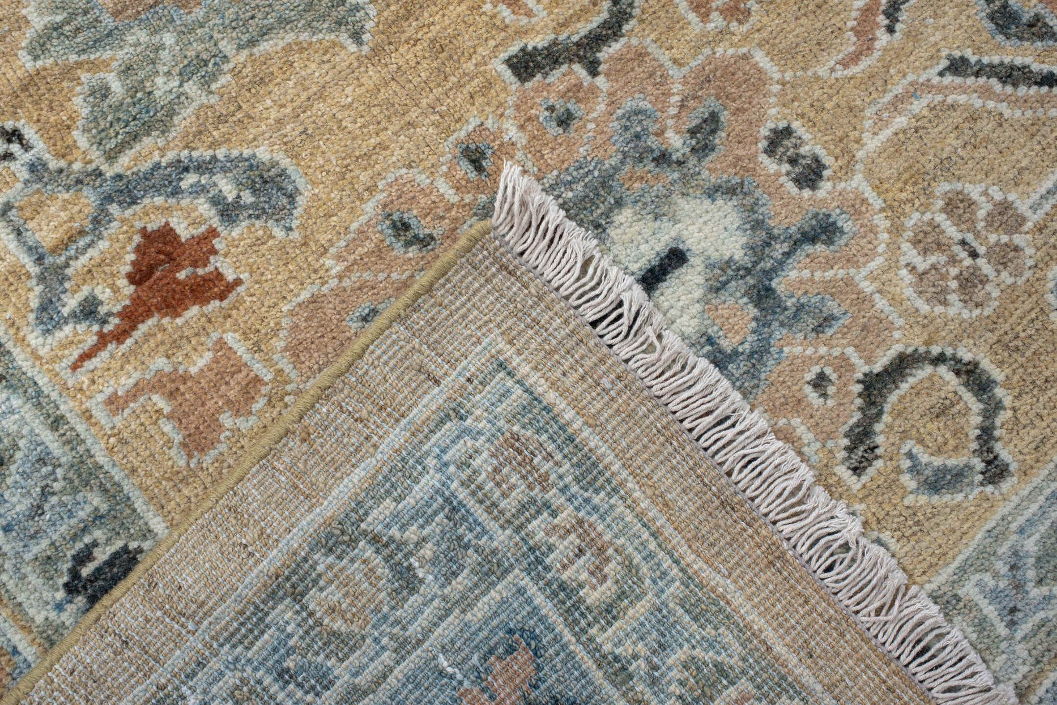 7' x 9' one-of-a-kind handmade vintage Sultanabad large size rug. Color palette: sky blue, tan, ivory, slate, camel, rust