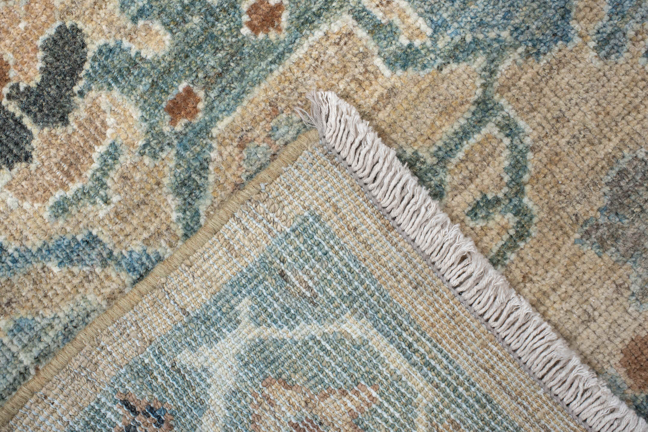 5' x 7' one-of-a-kind handmade vintage Sultanabad rug. Color palette: beige, aqua, ivory, taupe, terracotta, slate, camel