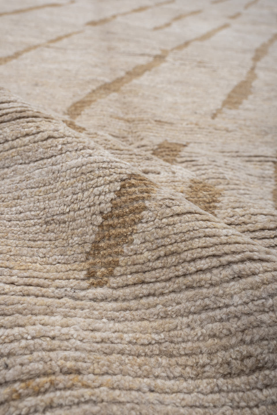 9' x 12' one-of-a-kind handmade vintage Tulu large size rug. Color palette: cream, camel, ivory, beige