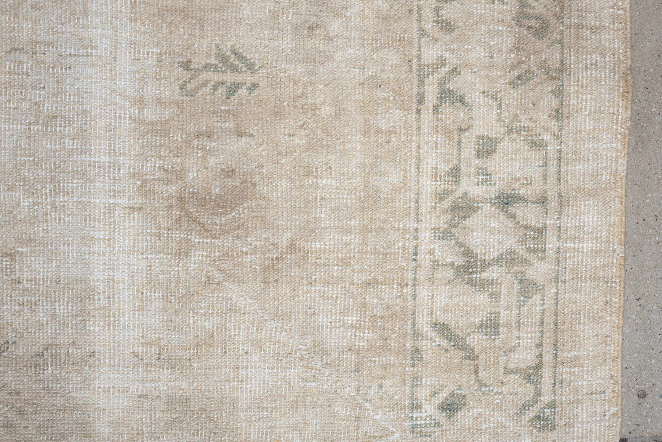 6' x 8' one-of-a-kind handmade vintage Heriz medium size rug. Color palette: ivory, cream, taupe, sage, beige, light gray