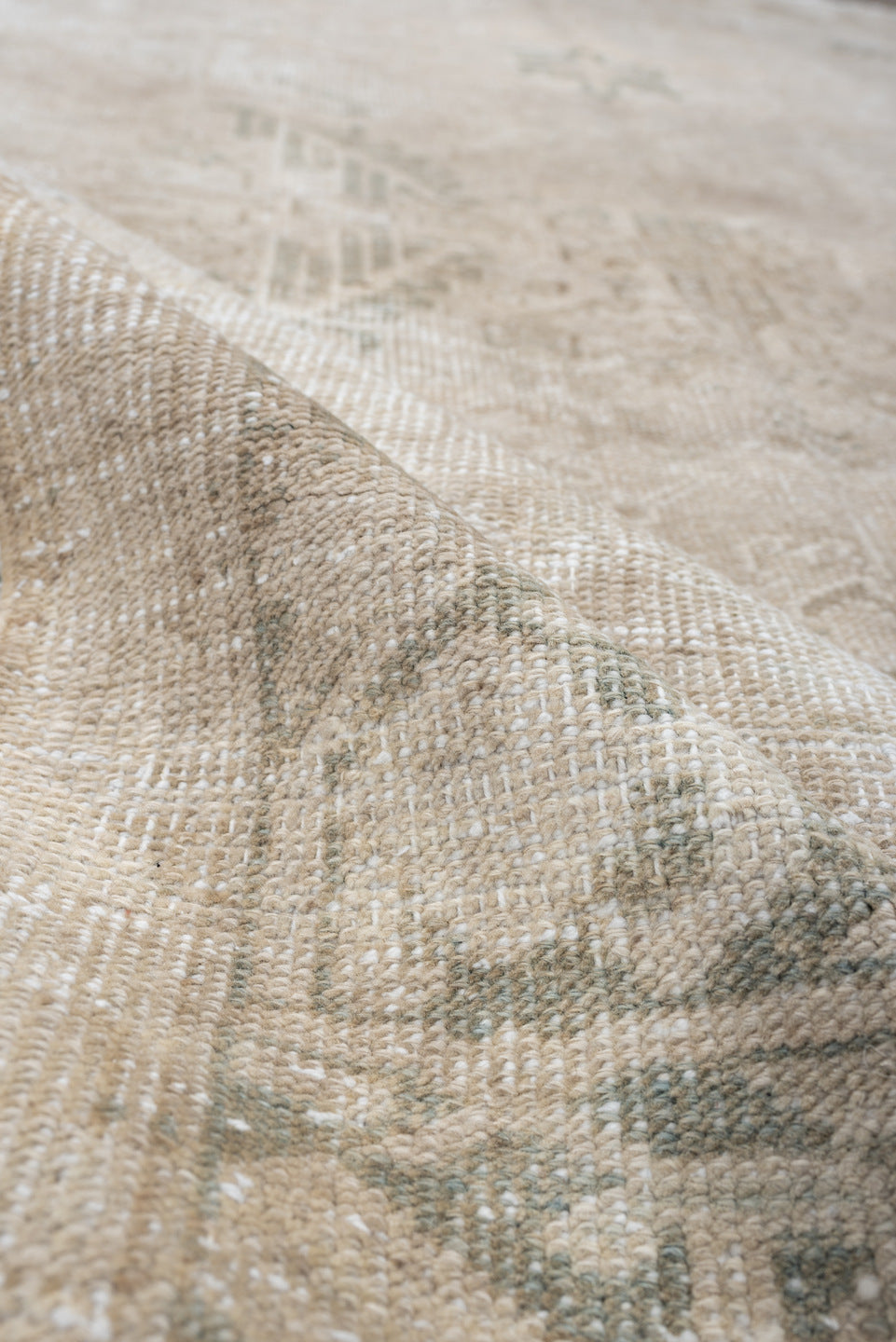 6' x 8' one-of-a-kind handmade vintage Heriz medium size rug. Color palette: ivory, cream, taupe, sage, beige, light gray