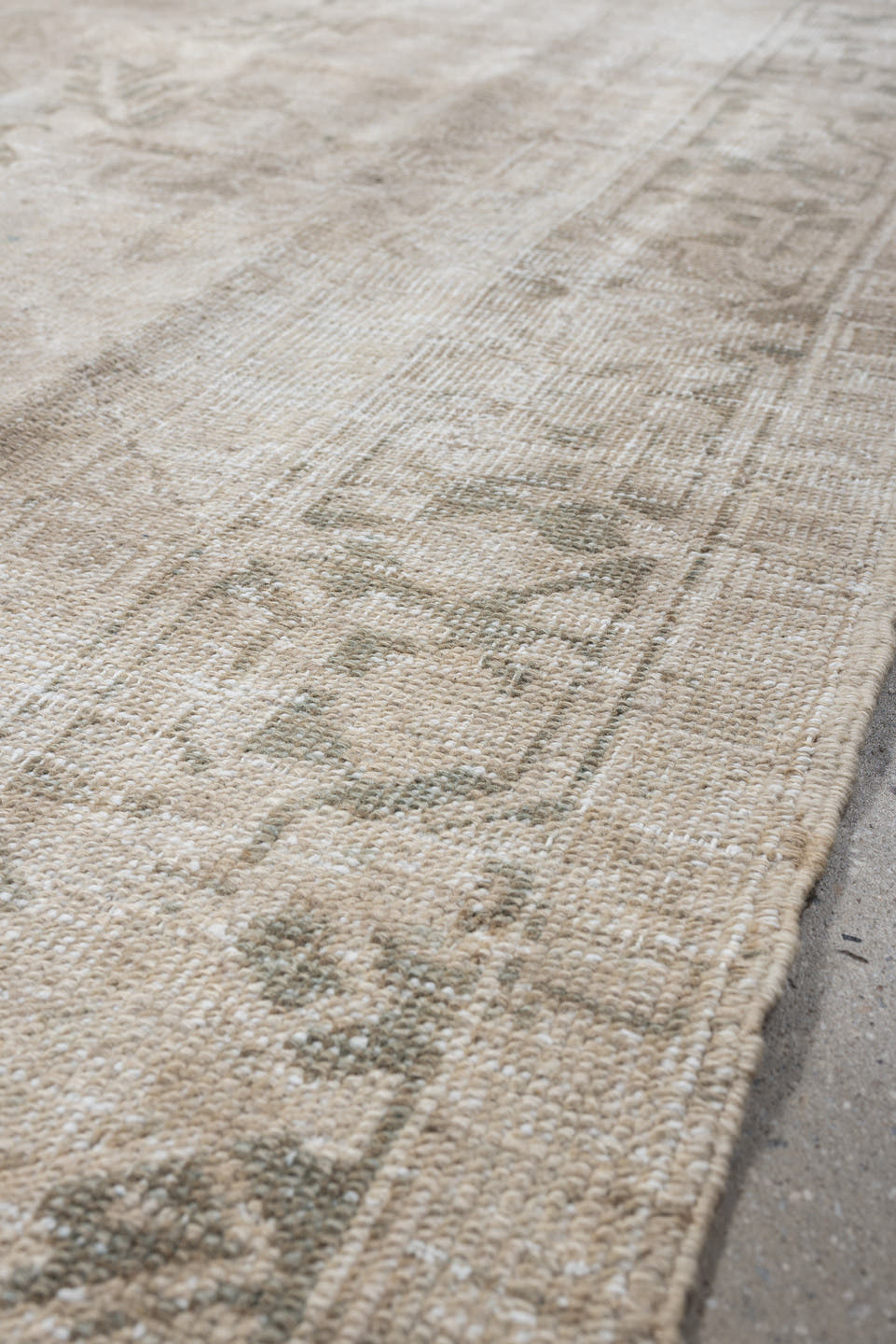 6' x 8' one-of-a-kind handmade vintage Heriz medium size rug. Color palette: ivory, cream, taupe, sage, beige, light gray