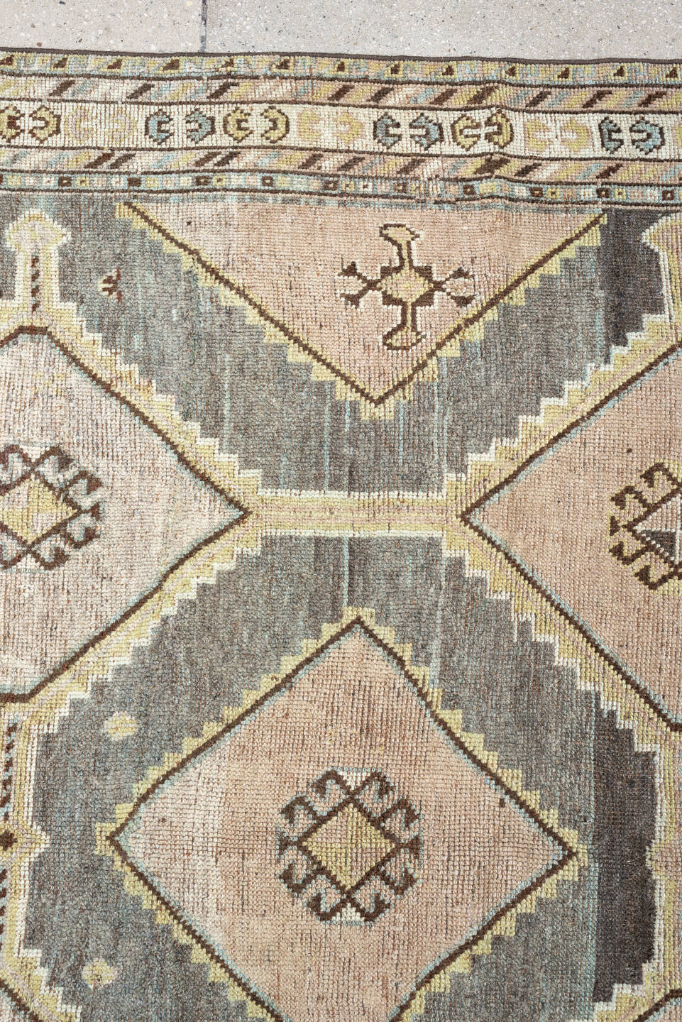5' x 7' one-of-a-kind handmade antique Malayer medium size rug. Color palette: slate, ivory, taupe, pale blush, charcoal