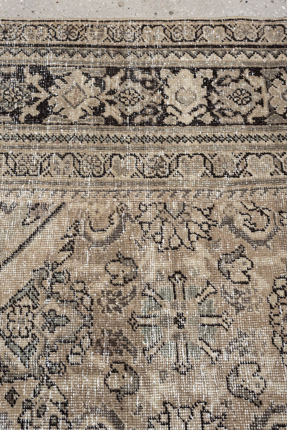 8' x 11' one-of-a-kind handmade antique Mahal large size rug. Color palette: taupe, ivory, charcoal, beige, gray, camel