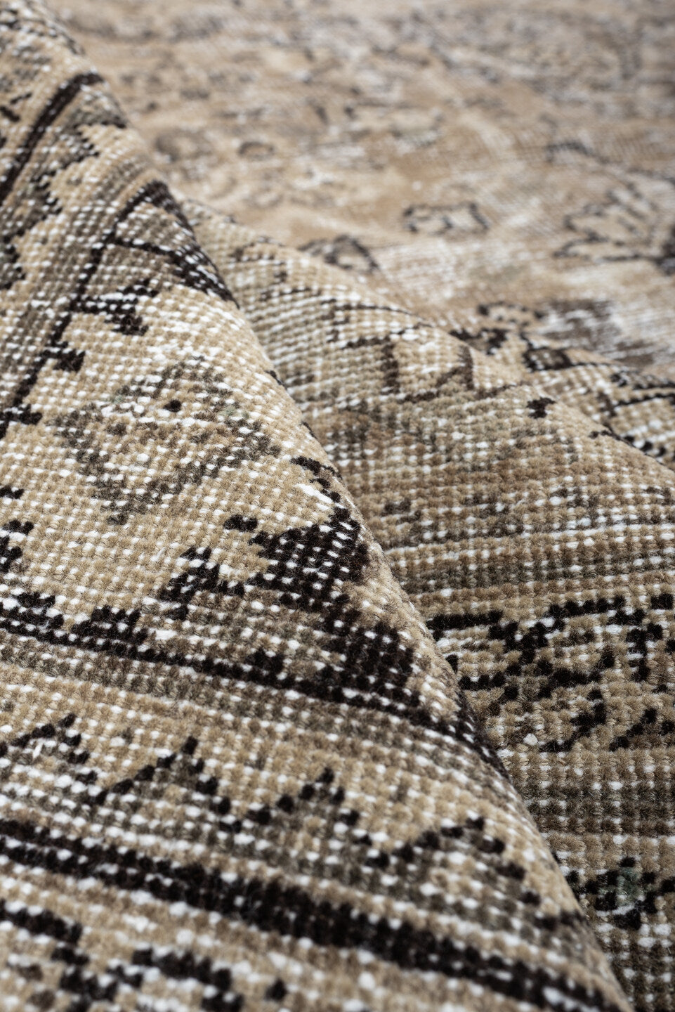 8' x 11' one-of-a-kind handmade antique Mahal large size rug. Color palette: taupe, ivory, charcoal, beige, gray, camel
