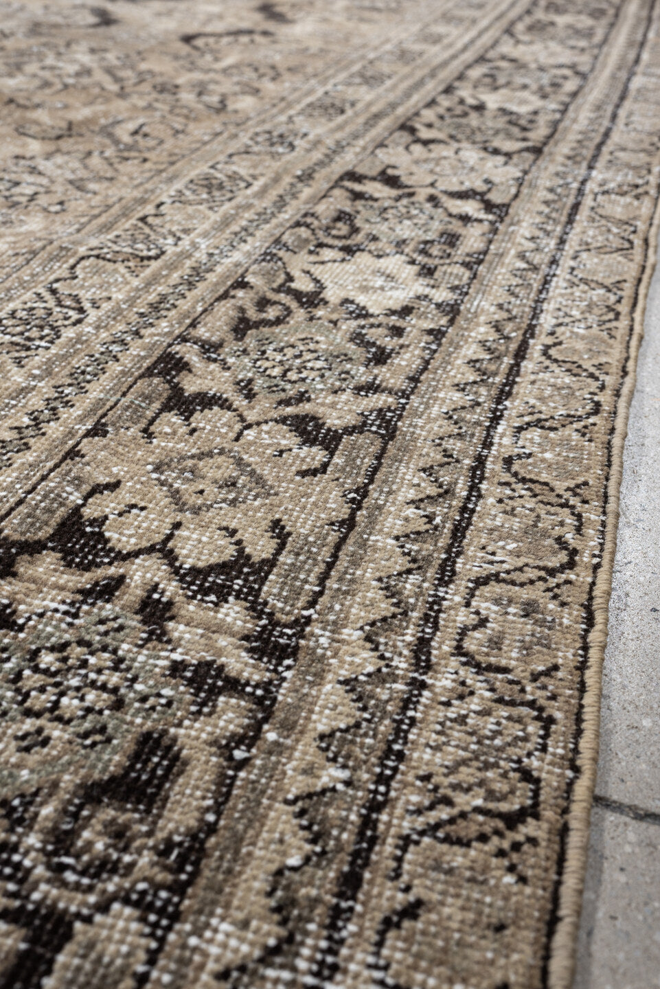 8' x 11' one-of-a-kind handmade antique Mahal large size rug. Color palette: taupe, ivory, charcoal, beige, gray, camel