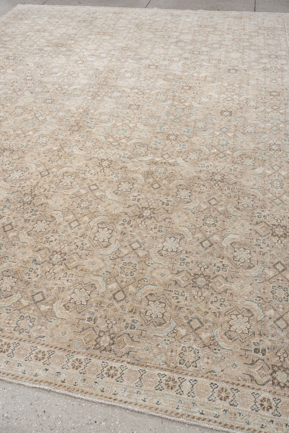 7' x 10' one-of-a-kind handmade antique Mahal large size rug. Color palette: ivory, taupe, beige, pale blue, charcoal, camel