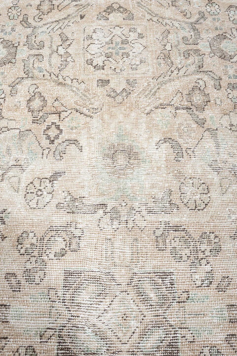 10' x 12' one-of-a-kind handmade antique Mahal large size rug. Color palette: ivory, taupe, blue gray, charcoal, beige, sage