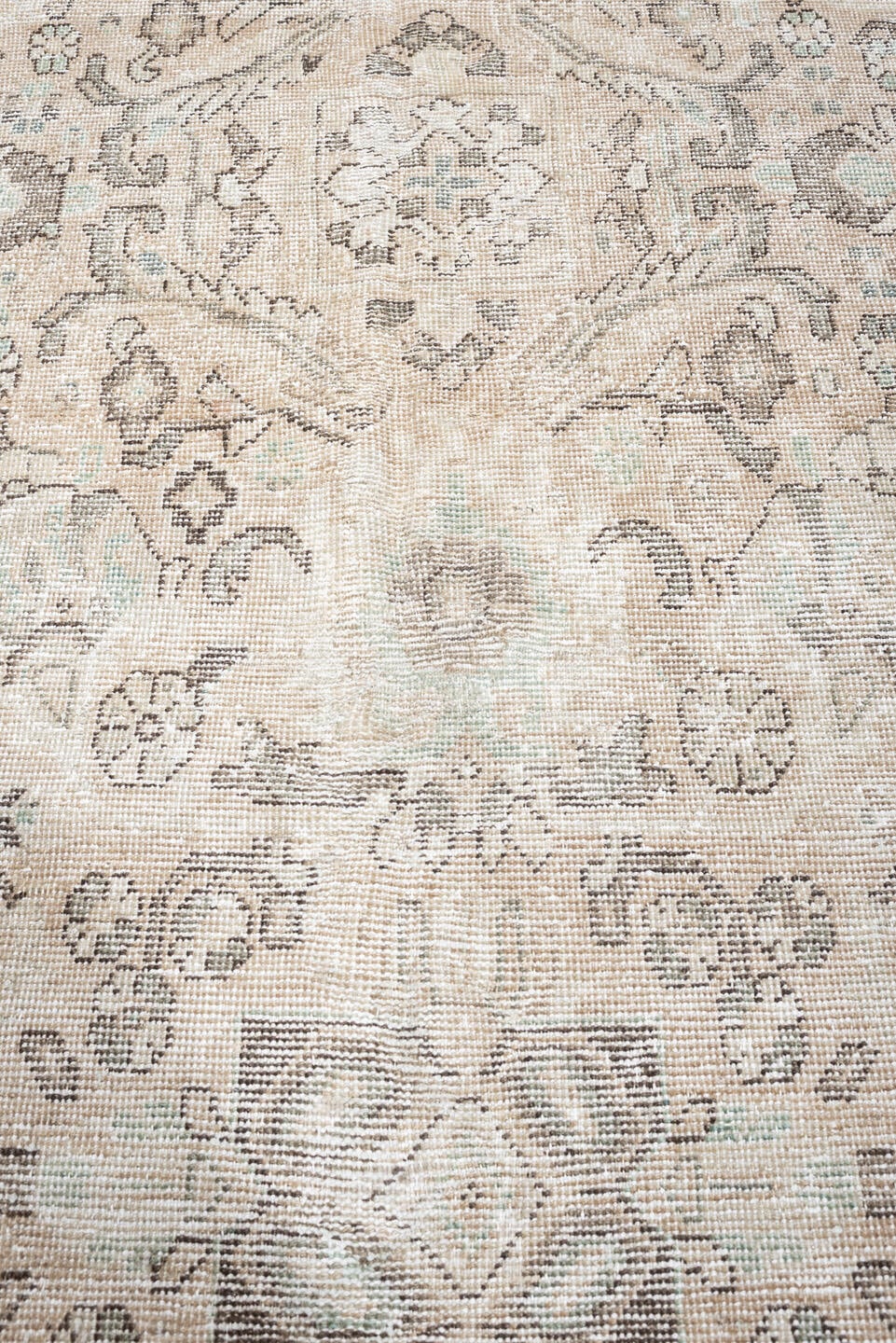10' x 12' one-of-a-kind handmade antique Mahal large size rug. Color palette: ivory, taupe, blue gray, charcoal, beige, sage