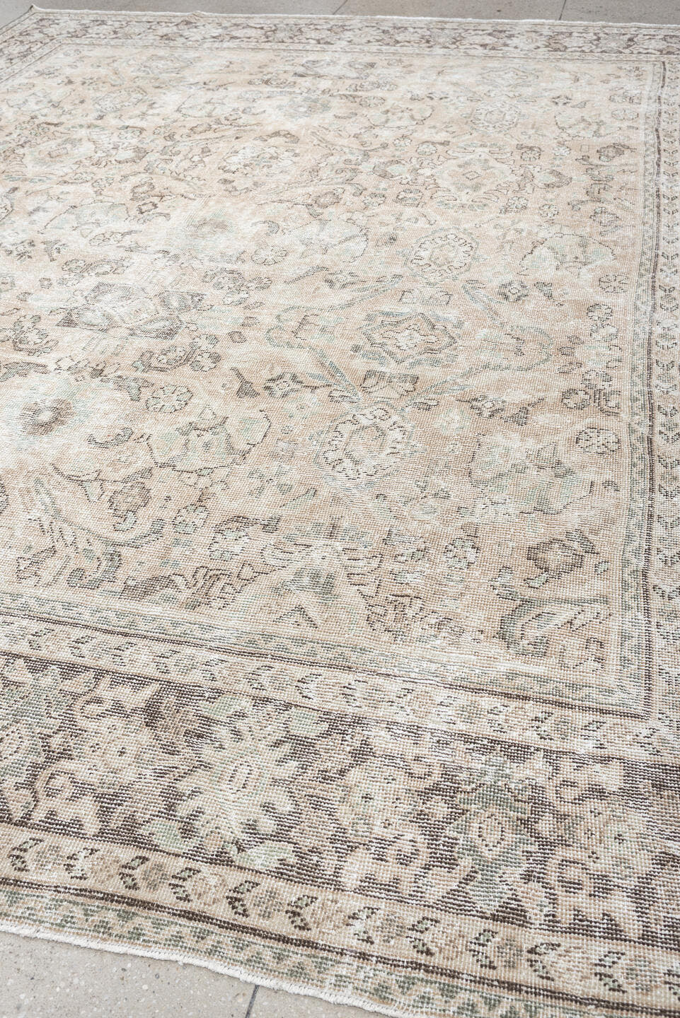 10' x 12' one-of-a-kind handmade antique Mahal large size rug. Color palette: ivory, taupe, blue gray, charcoal, beige, sage