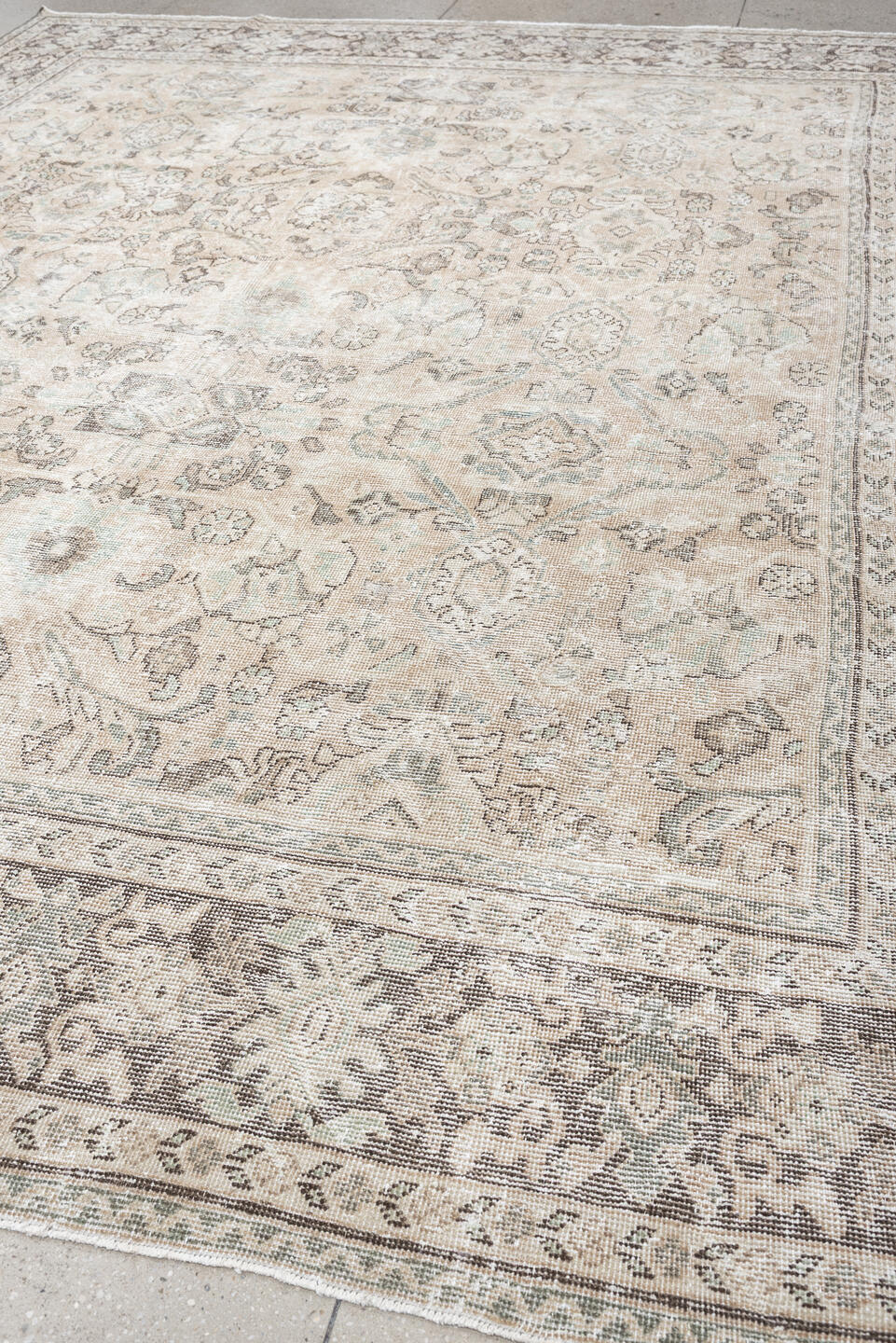 10' x 12' one-of-a-kind handmade antique Mahal large size rug. Color palette: ivory, taupe, blue gray, charcoal, beige, sage