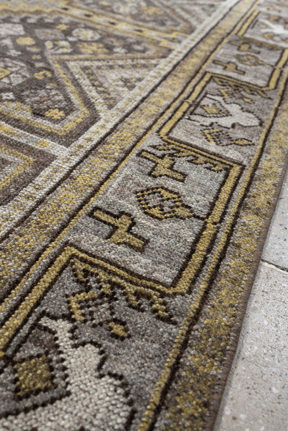 4' x 5' one-of-a-kind handmade antique Shiraz small size rug. Color palette: taupe, charcoal, ivory, soft gold, gray, brown