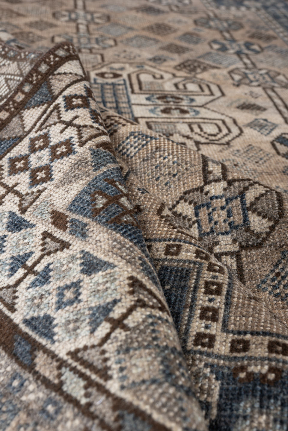 3' x 5' one-of-a-kind handmade antique Shiraz small size rug. Color palette: ivory, slate blue, taupe, brown, charcoal