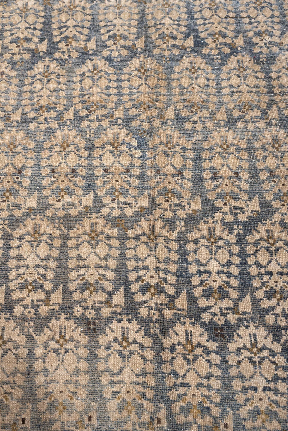 4' x 5' one-of-a-kind handmade antique Malayer small size rug. Color palette: blue gray, ivory, camel, taupe, charcoal