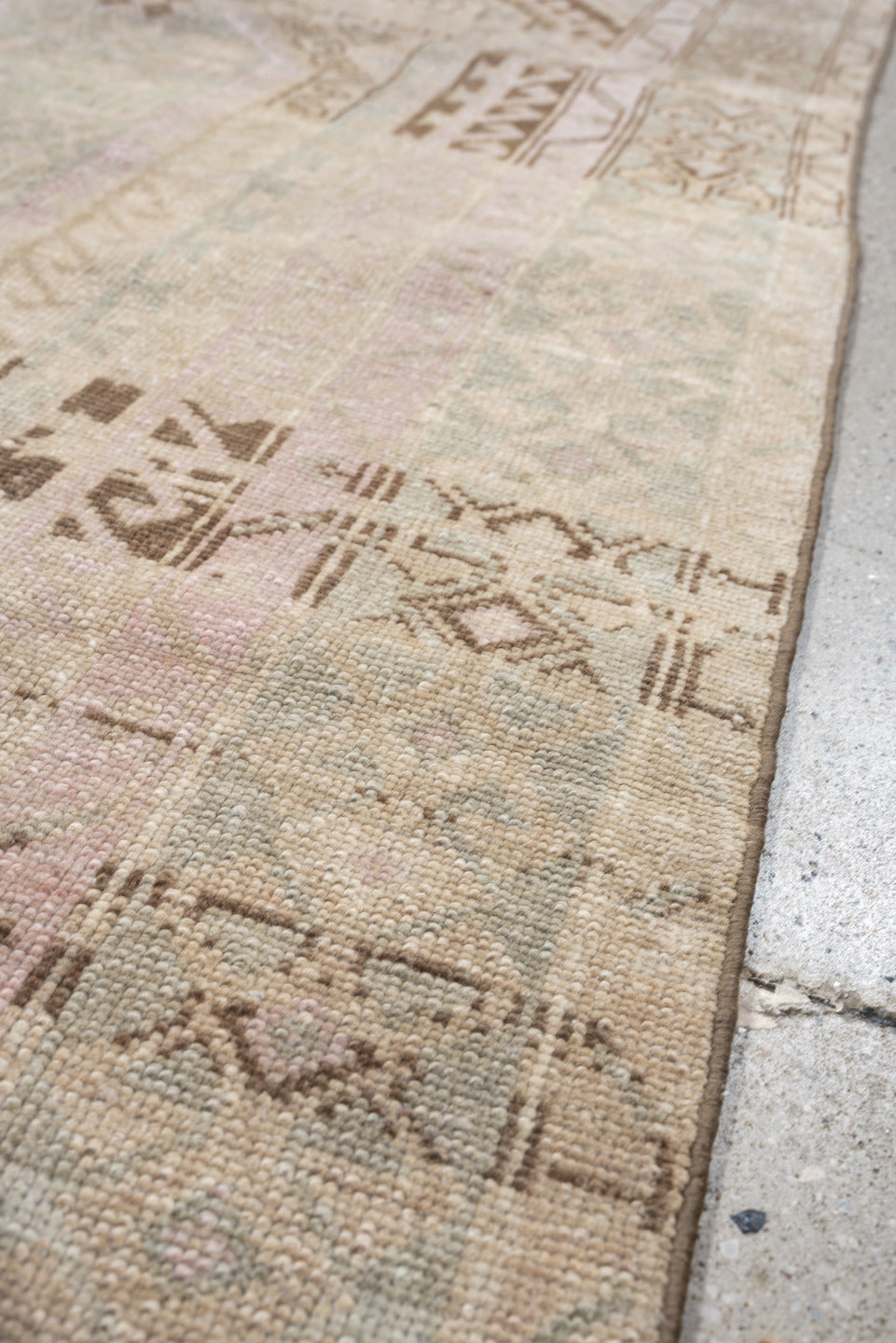 4' x 7' one-of-a-kind handmade antique Malayer medium size rug. Color palette: ivory, taupe, blush, pale blue, brown, sand