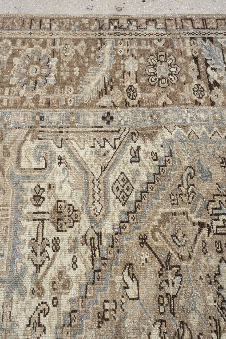 9' x 10' one-of-a-kind handmade antique Heriz large size rug. Color palette: taupe, ivory, brown, slate blue, charcoal