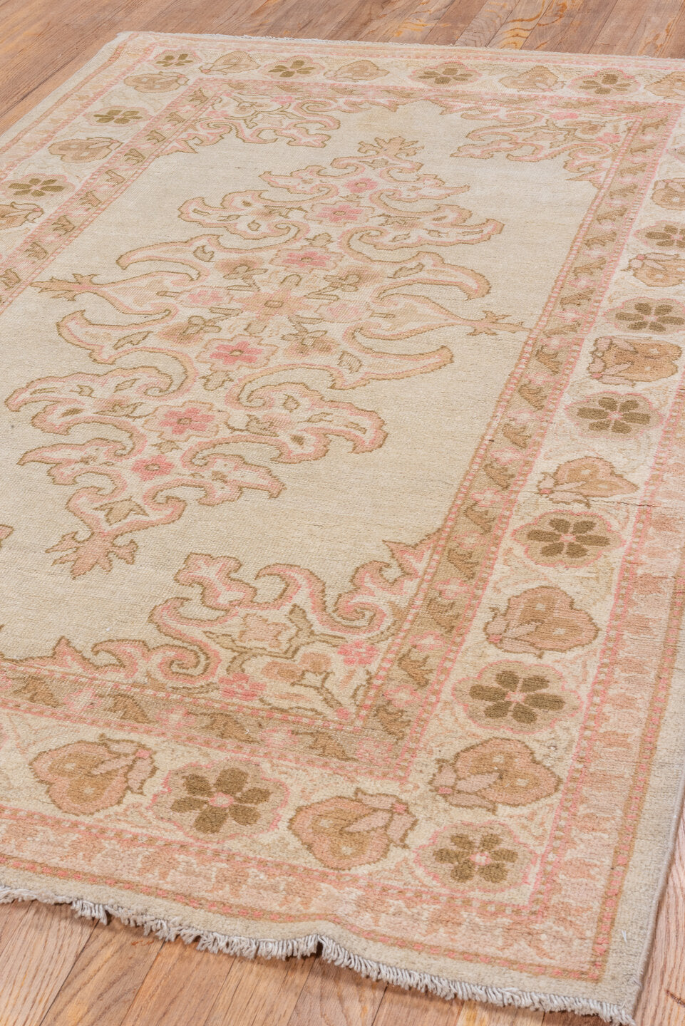 4' x 6' one-of-a-kind handmade vintage Amritzar rug. Color palette: ivory, blush, taupe, olive, cream, rose, pink, beige