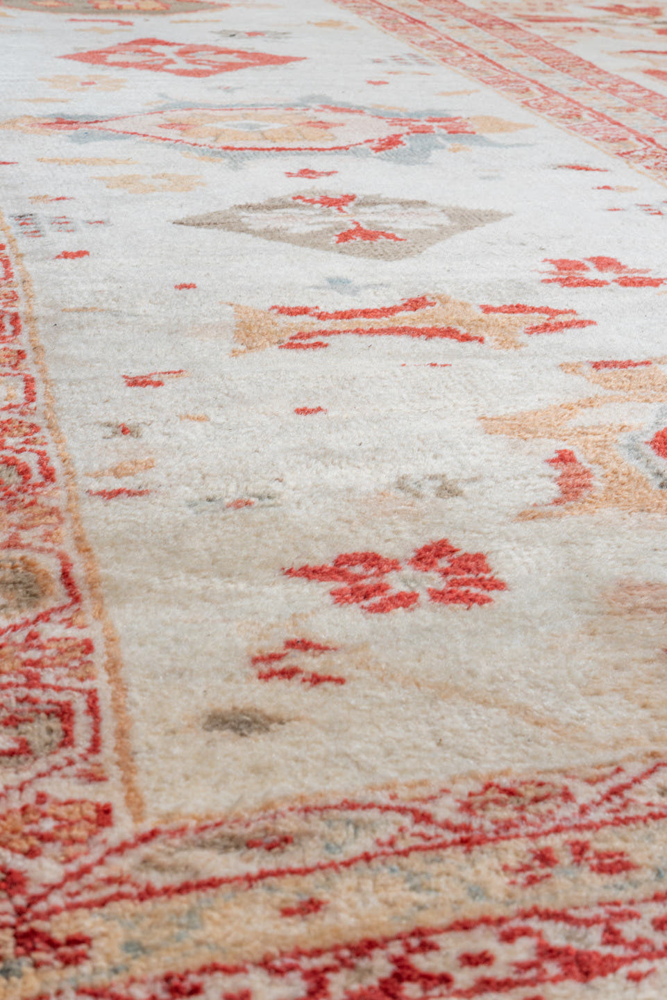 14' x 26' one-of-a-kind handmade vintage Sultanabad oversize rug. Color palette: ivory, rust, coral, taupe, pale blue, camel