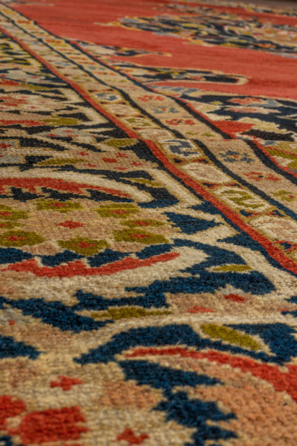 9' x 13' one-of-a-kind handmade vintage Sultanabad large size rug. Color palette: crimson, navy, ivory, gold, camel, slate