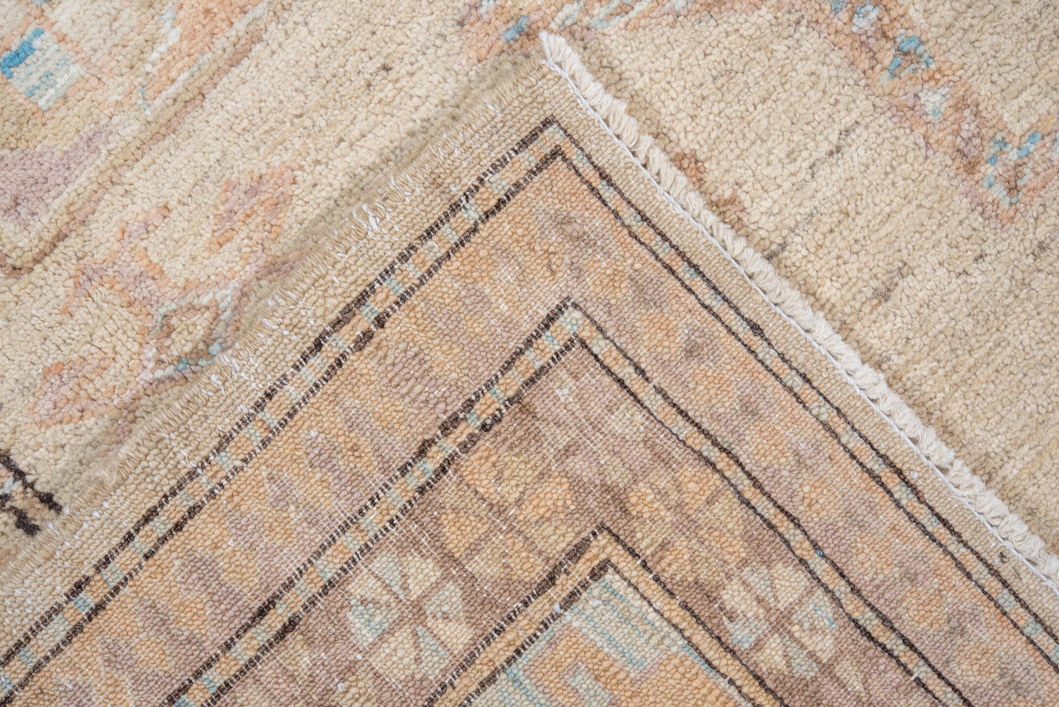 6' x 8' one-of-a-kind handmade vintage Sivas medium size rug. Color palette: ivory, beige, sky blue, taupe, camel, brown