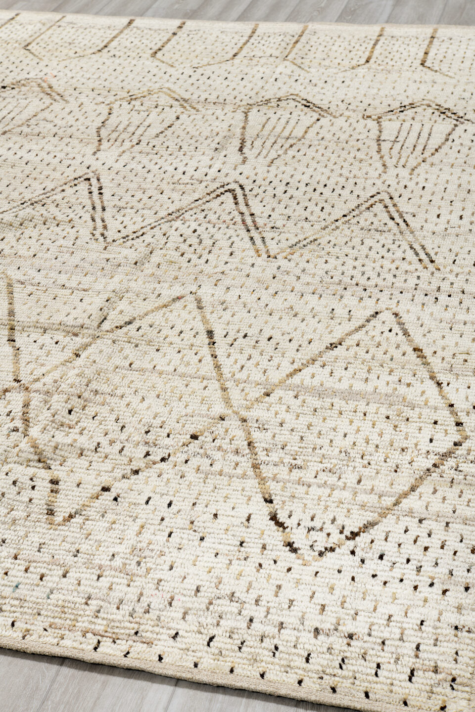 8' x 10' one-of-a-kind handmade vintage Tulu large size rug. Color palette: ivory, taupe, beige, gray