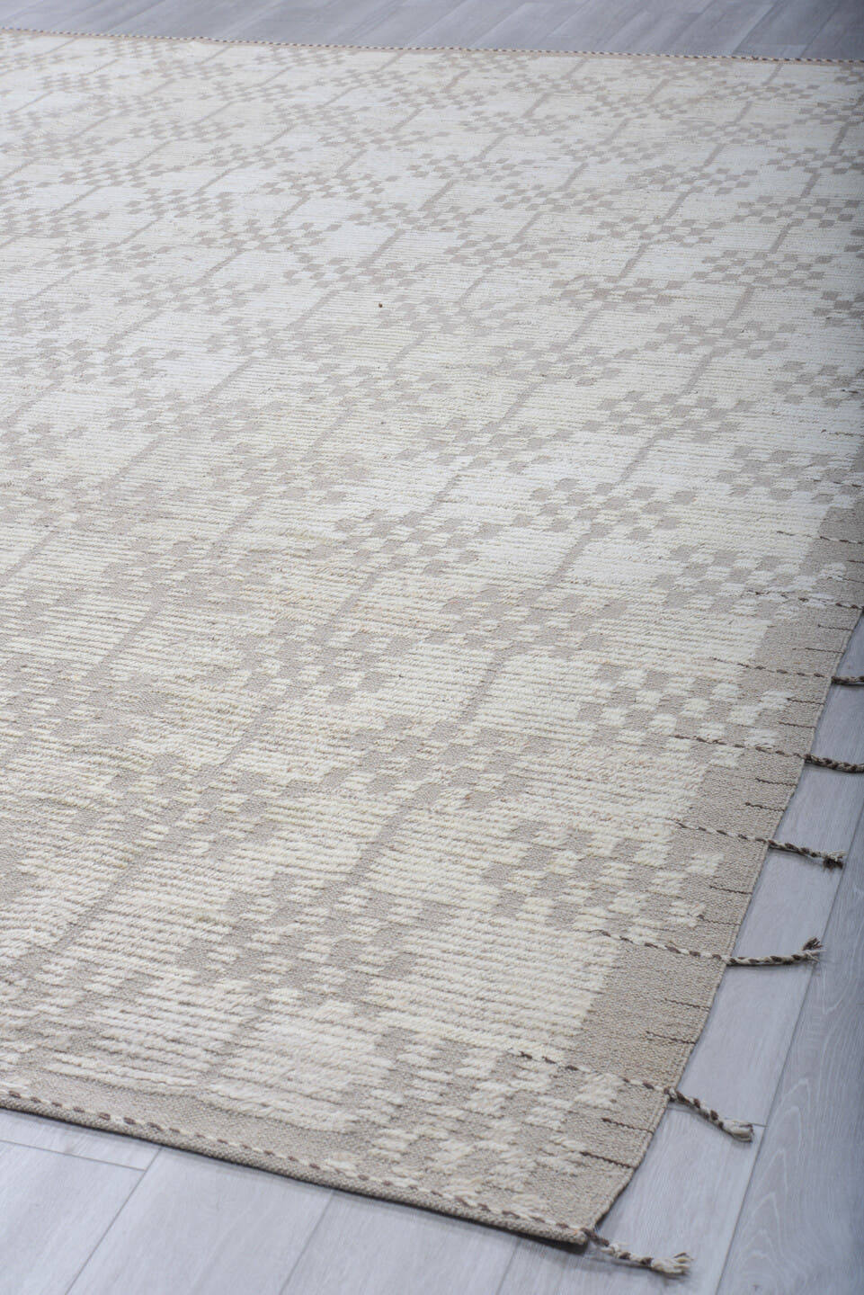 6' x 8' one-of-a-kind handmade vintage Tulu medium size rug. Color palette: ivory, taupe, greige, beige, gray