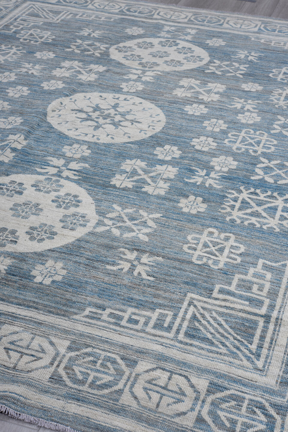8' x 9' one-of-a-kind handmade vintage Oushak large size rug. Color palette: blue, ivory, slate, cream, gray