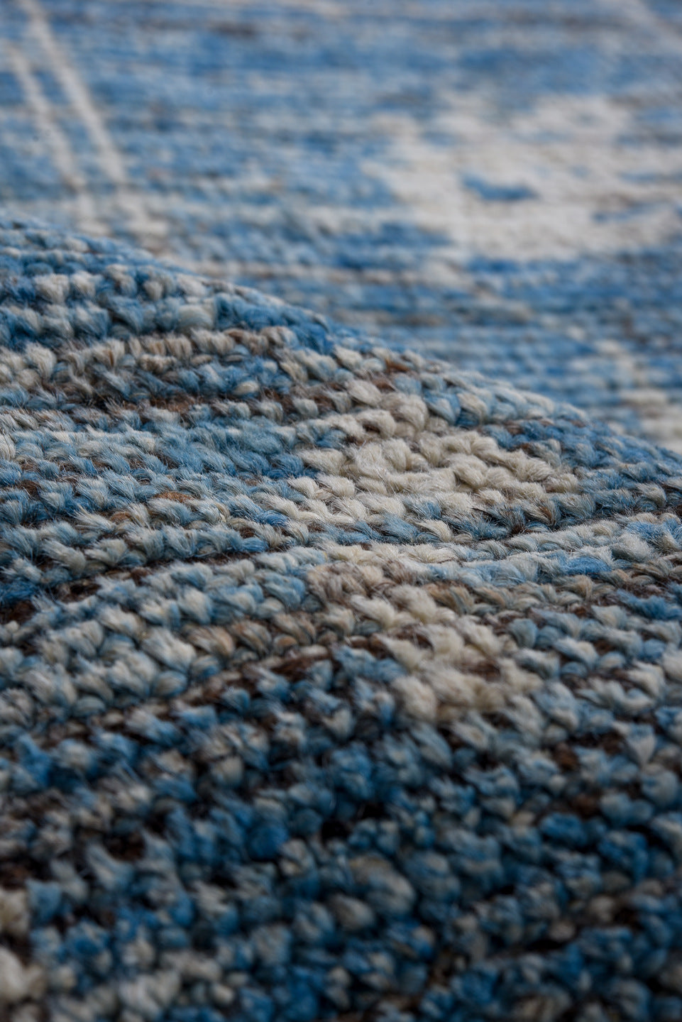9' x 12' one-of-a-kind handmade vintage Oushak large size rug. Color palette: sky blue, ivory, slate, powder blue, taupe