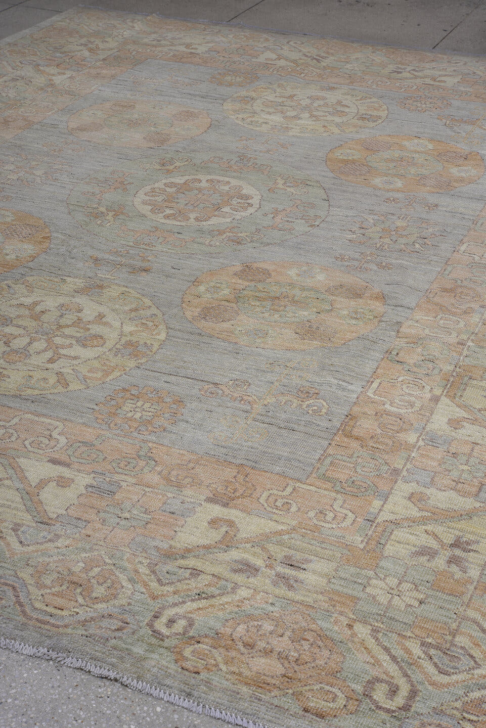 9' x 11' one-of-a-kind handmade vintage Oushak large size rug. Color palette: gray, ivory, beige, taupe, sage, camel, peach