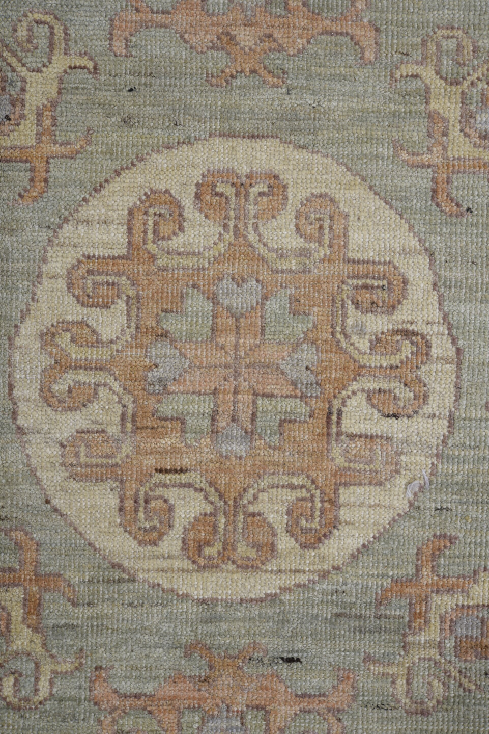 9' x 11' one-of-a-kind handmade vintage Oushak large size rug. Color palette: gray, ivory, beige, taupe, sage, camel, peach