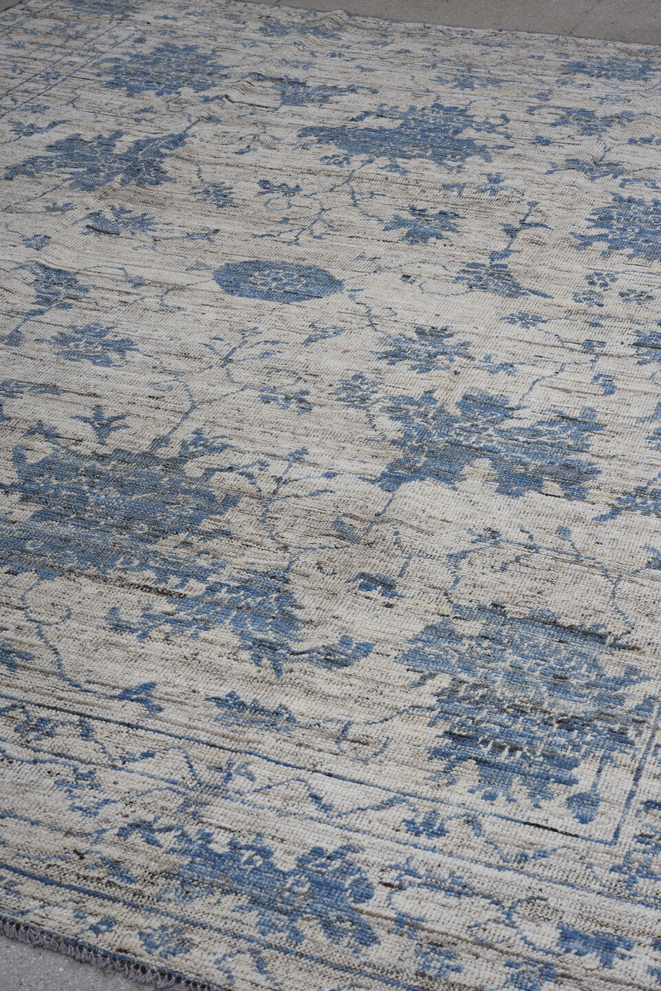 9' x 11' one-of-a-kind handmade vintage Oushak large size rug. Color palette: ivory, denim, slate, taupe, charcoal, blue