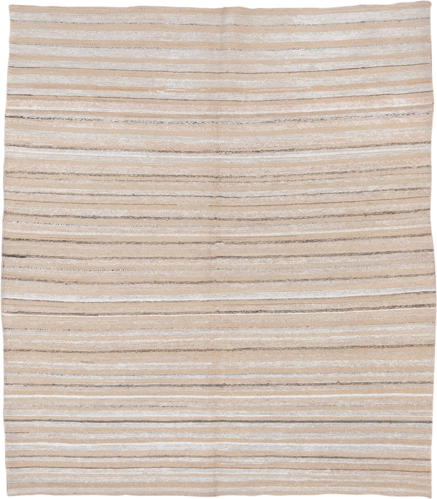 9' x 11' one-of-a-kind handmade vintage Oushak large size rug. Color palette: beige, ivory, taupe, camel, gray