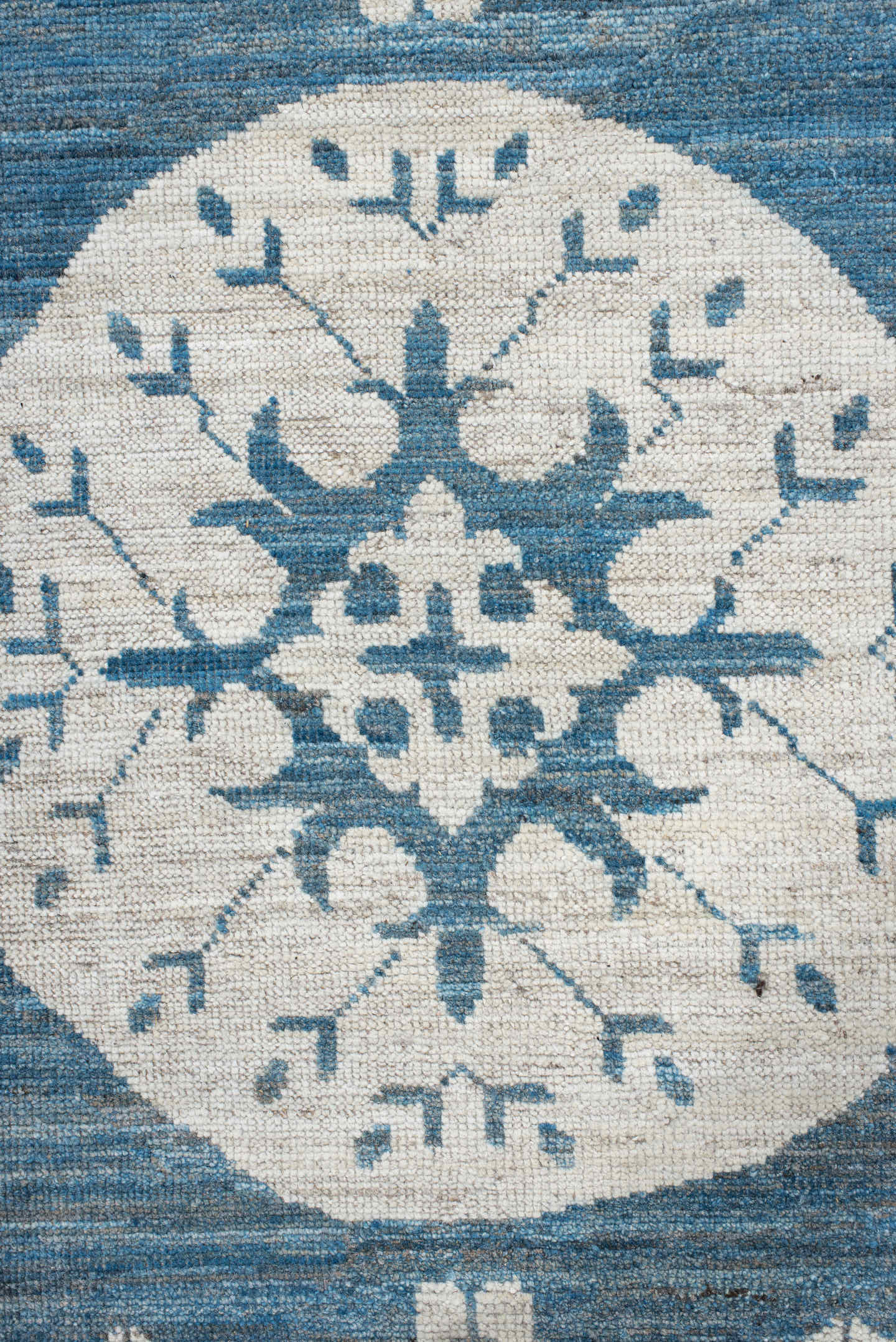 9' x 14' one-of-a-kind handmade vintage Oushak large size rug. Color palette: blue, ivory, slate, cream, gray