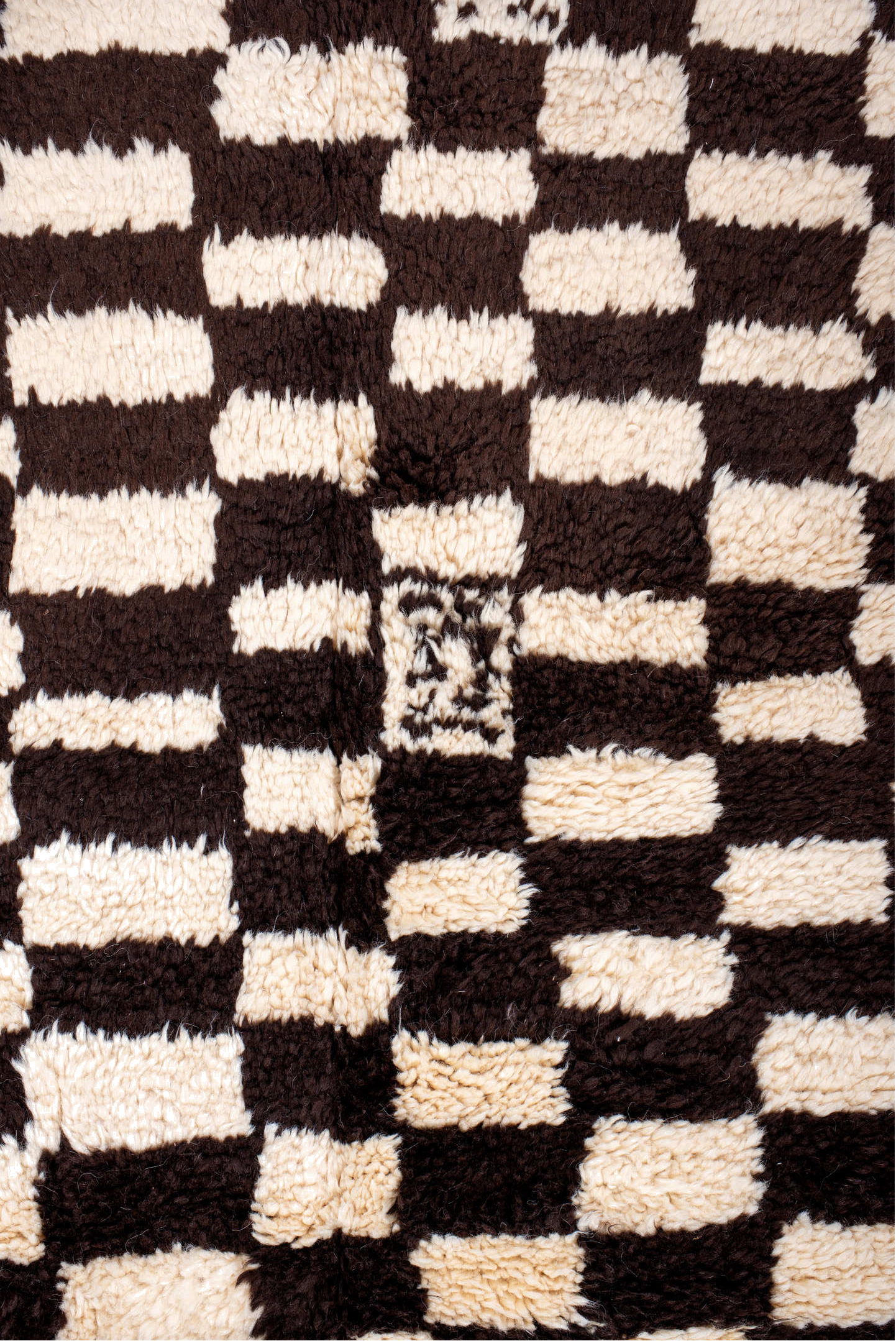 7' x 9' one-of-a-kind handmade vintage Moroccan rug. Color palette: antiquewhite, black, blanched almond, brown, gray