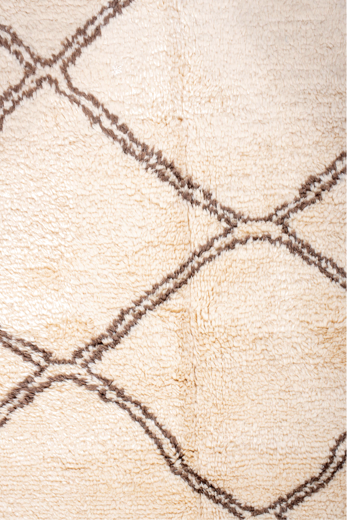 8' x 10' one-of-a-kind handmade vintage Moroccan large size rug. Color palette: antiquewhite, brown, floral white, gray