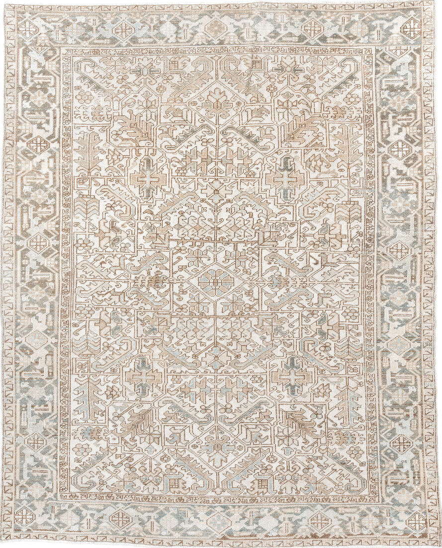 7' x 9' one-of-a-kind handmade vintage Heriz rug. Color palette: gray, light gray, pink, off-white, antiquewhite, dark gray