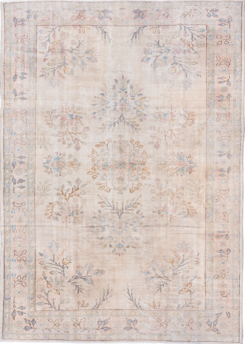 7' x 9' one-of-a-kind handmade vintage Sparta rug. Color palette: gainsboro, gray, light blue, light gray, linen, off-white