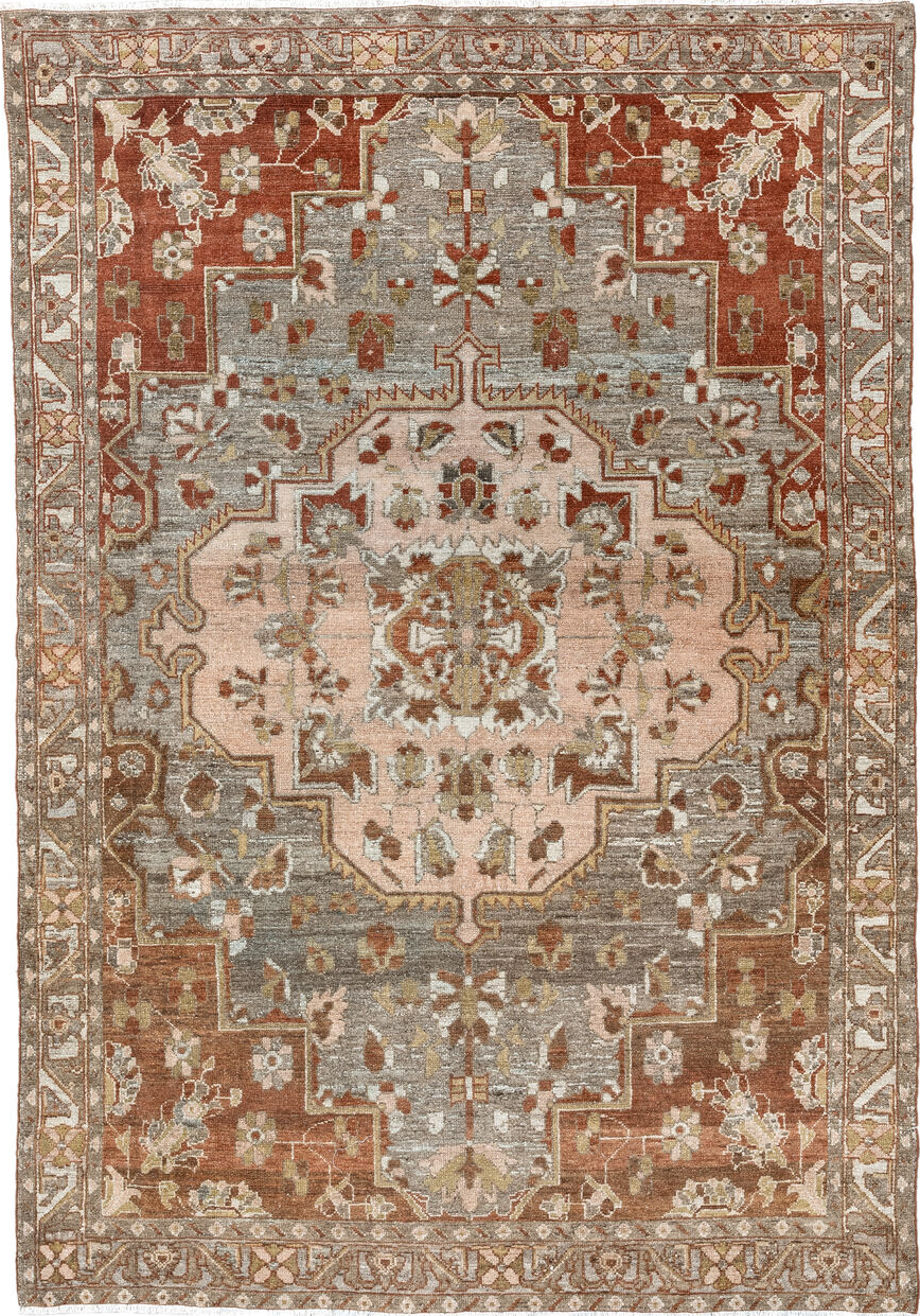 4' x 6' one-of-a-kind handmade vintage Baktiary small size rug. Color palette: antiquewhite, brown, gray, light gray
