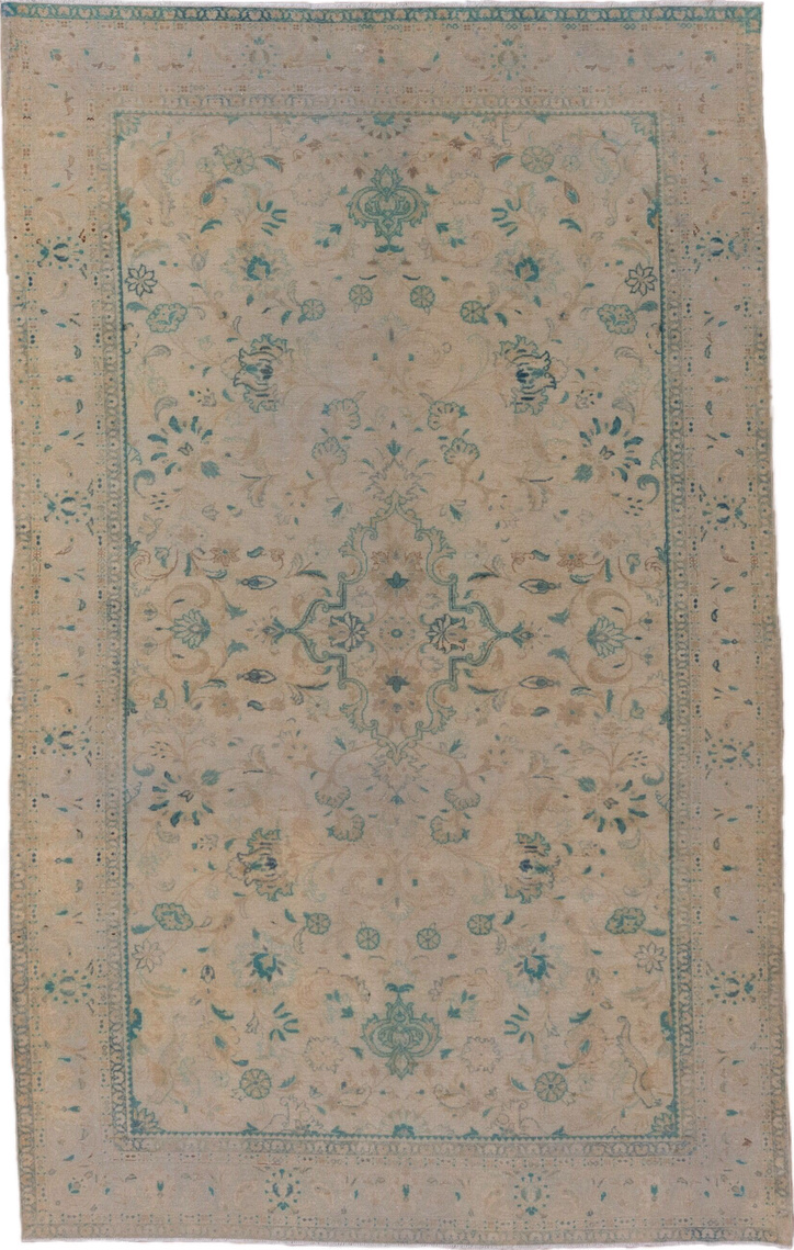 5' x 8' one-of-a-kind handmade vintage Sivas medium size rug. Color palette: brown, gray, off-white, seashell, snow
